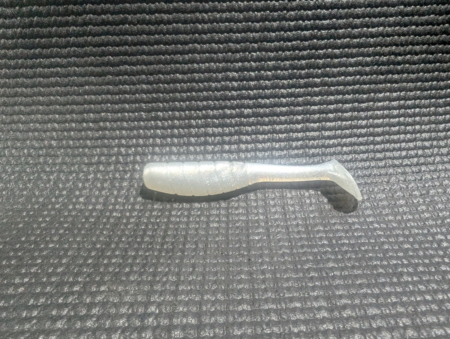 3.5" Mighty Mullet paddle tail 6-pack "SPECKTACULAR"